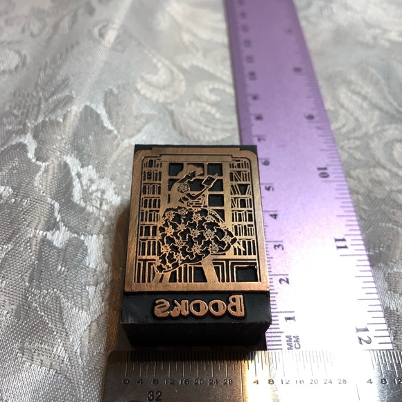 Antique Wooden Print Block Copper Books - Picture 5 of 7